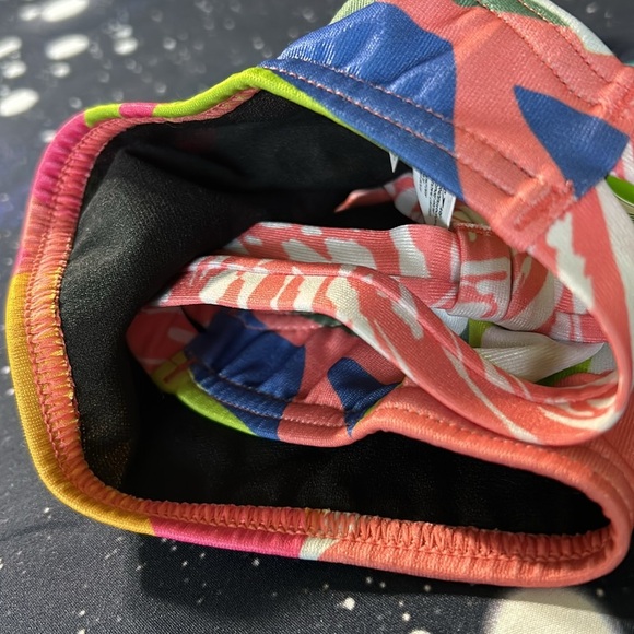 Speedo Small eco endurance good vibes Speedo top - Picture 14 of 16